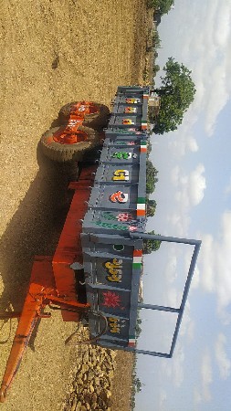 જય સીતારામ નું ફોરવીલ ટેલર વેચવાનું