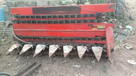 કટર વેચવાનું છે