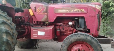 ટ્રેક્ટર વેચવાનું છે