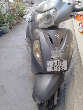 access 125
