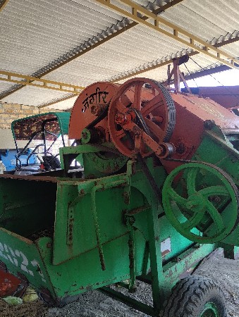 જંગીર થ્રેશર વહેંચવાનું છે