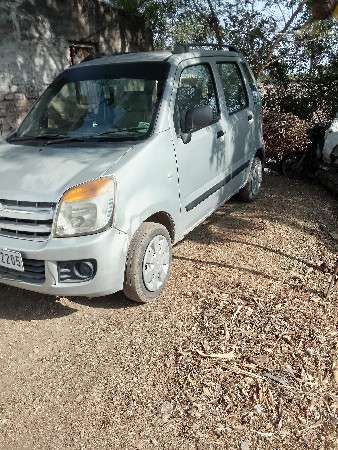 આ ગાડી વેચવાની છે