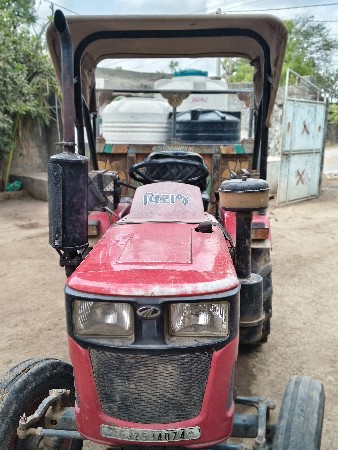 ટ્રેક્ટર