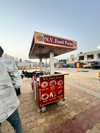 નાસ્તા રેકડી