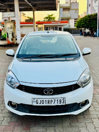 Tata Tiago Xz Petrol+Cng