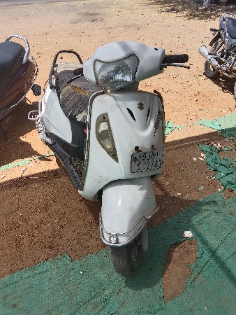 સુઝુકી