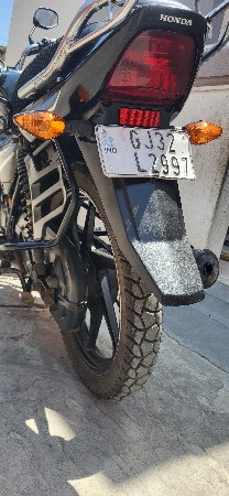 વેચવાની છે.Honda Dream Neo
