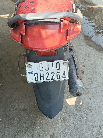 ફેશન વેચવાની છે