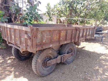 હર ભોલે કંપનીનું ફોરવીલ ટેલર  વેચવા