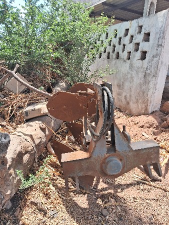 હળ વેચવાના છે