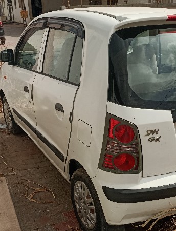 Santro car વેચવાની છે