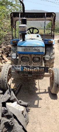 ટ્રેકટર વેચવાનું છે