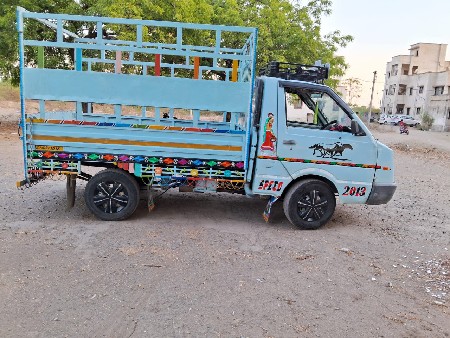 વેચવાની છે