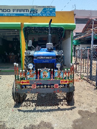 ફાર્મટ્રેક 42 ચેમ્પિયન