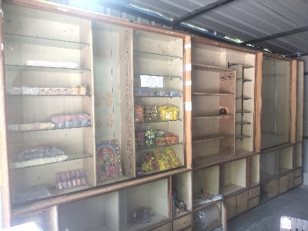 Dukan Kama sathi Vaparayla rak