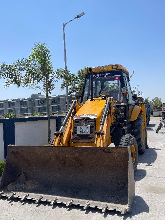 jcb