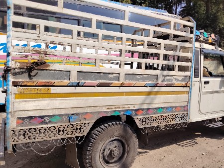 વેચવાની છે