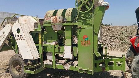 થ્રેસર વેચવાનુ છે