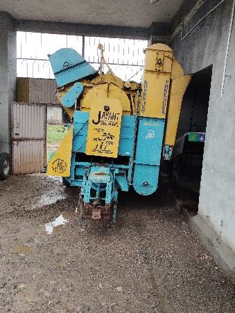 થ્રેસર વેચવાનું છે
