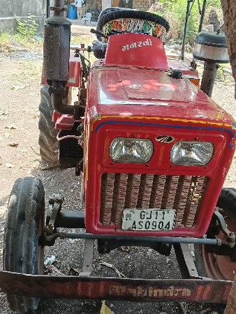 મીની ટેકટર વેચવા નું છે