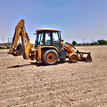 jcb વેચવાનું છે.