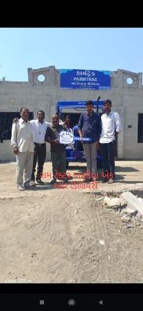 ટ્રેક્ટર