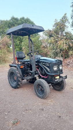 ડીકે ચેમ્પિયન