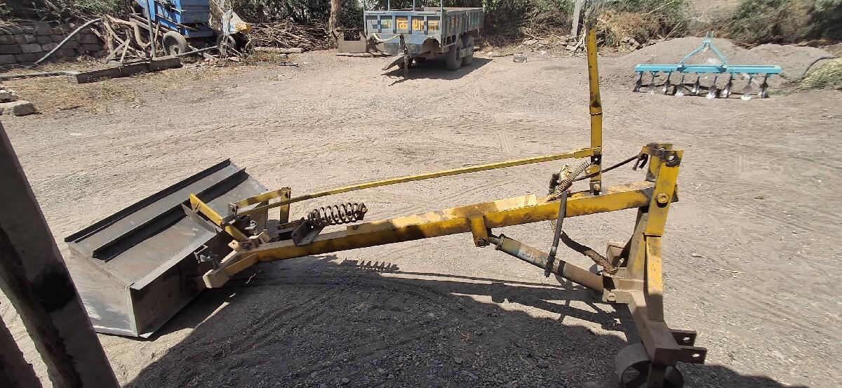 tractor nu back loader vechvanu che