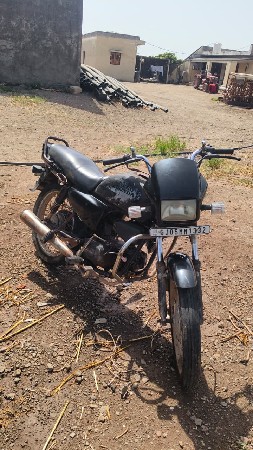 ગાડી વેચવાની છે