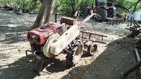 શીંગડાવારુ ટ્રેક્ટર વેચવાનું છે