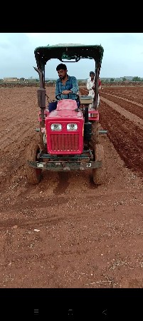 યુવરાજ215 2014 નું મોડલ 1 ઓનર