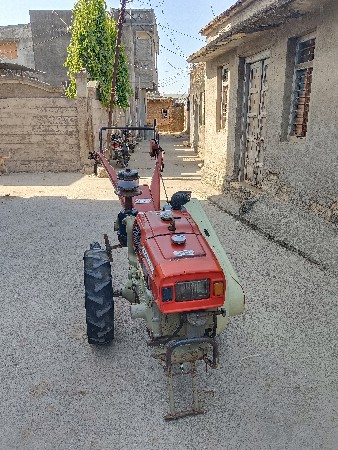 શિંગડાવારુ ટ્રેક્ટર
