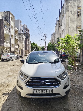 Ecosport titanium plus top model