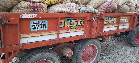 મીની ટેકટર ની ટોલી વેચવાની છે