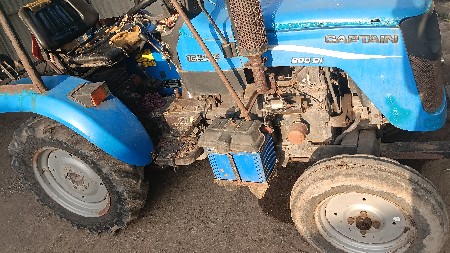 આ ટેક્ટર વેચવાનુ છે