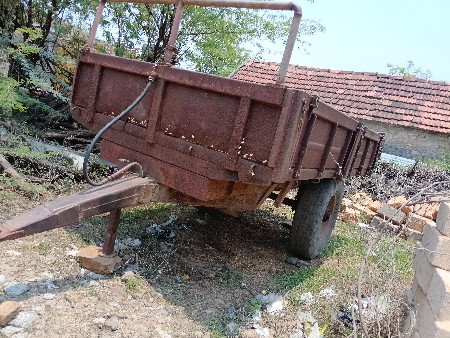 ટ્રોલી વેયવાની છે