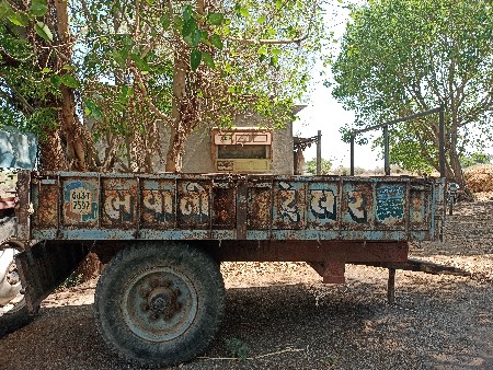 ટ્રેક્ટર ની ટોલી વેચવાની છે