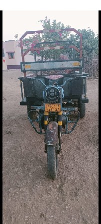 રીક્ષા વેચવાની છે