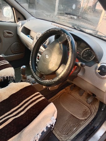 mahindra logan