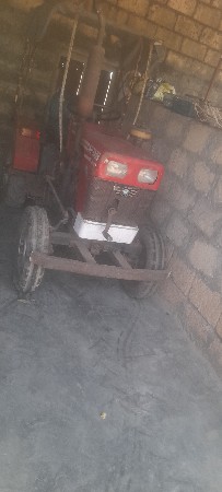 કેપ્ટન ટેકટર