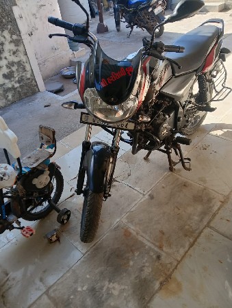 બજાજ ડિસકવર 110 બાઈક