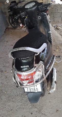 access 125 vechvani che