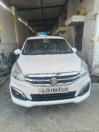 વેચવાની છે