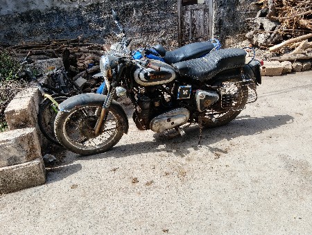ડીઝલ બુલેટ વેસવાનીસ