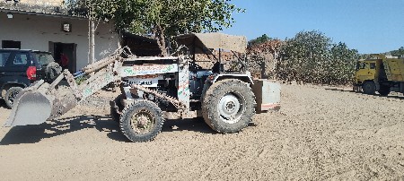 આઇશર લોડર વેચવાનું સે
