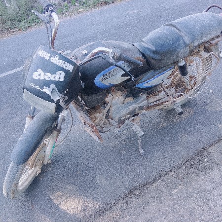 ટુ વ્હીલર વેચવાનું છે