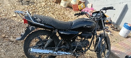 સ્પ્લેન્ડર ગાડી દેવાની સે