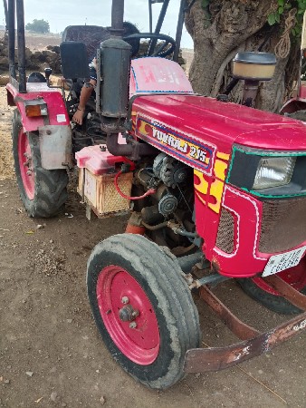 યુવરાજ 215