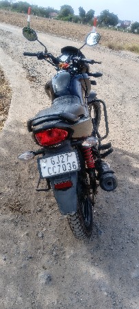 ગાડી વેસવાની છે