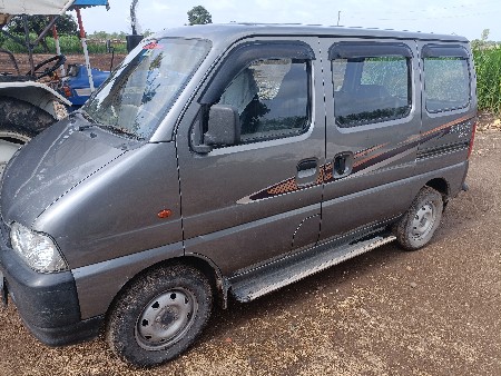 ખૂબ સારી કન્ડિશન માં ગાડી સે